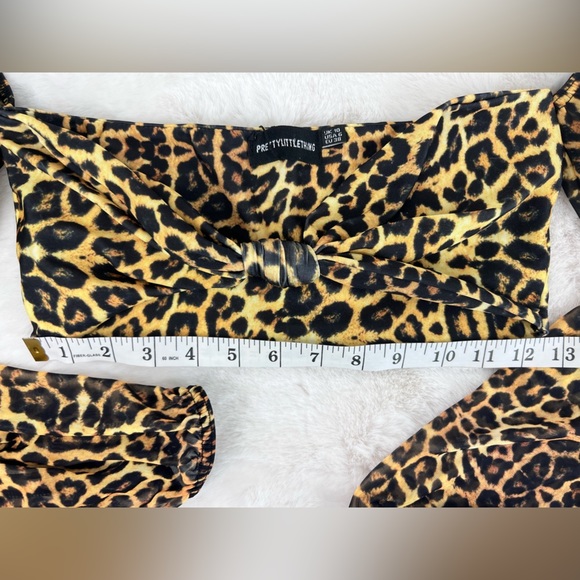 NWT: PRETTYLITTLETHING Leopard Puff Sleeve Strapless Bikini Top - Picture 3 of 10